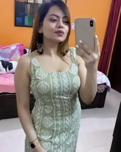Call Girl in Dahod